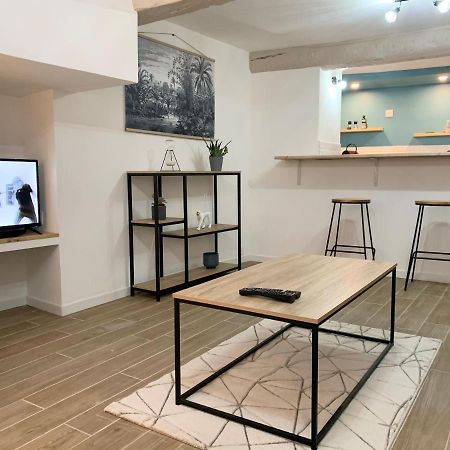 Chez Tom - Au Pied Des Musees Grasse Ngoại thất bức ảnh